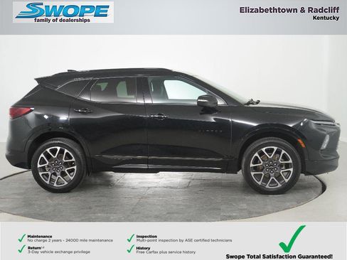 Used 2023 Chevrolet Blazer RS FWD image 3