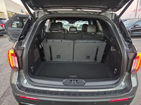 New 2026 Ford Explorer ST-Line w/ Premium Package image 18