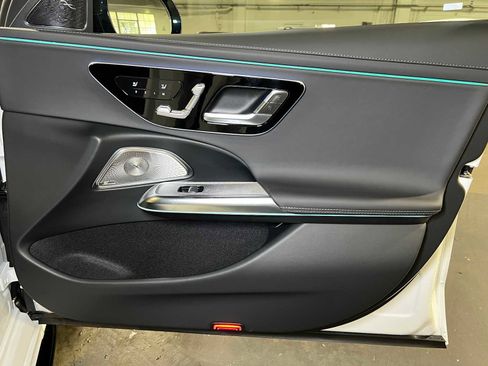 New 2026 Mercedes-Benz E 53 AMG e 4MATIC Sedan image 10