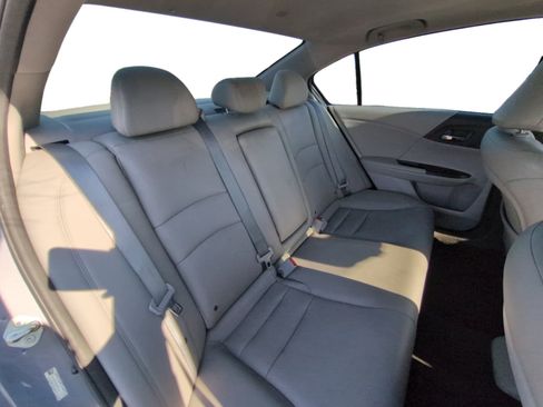 Used 2014 Honda Accord EX-L image 18
