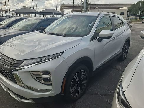 Used 2025 Mitsubishi Eclipse Cross SE AWD/4WD image 1