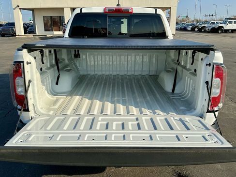 Used 2022 GMC Canyon Elevation w/ Trailering Package image 18