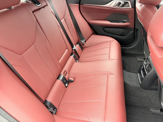 Certified 2024 BMW i4 eDrive35 w/ M Sport Package RWD image 15
