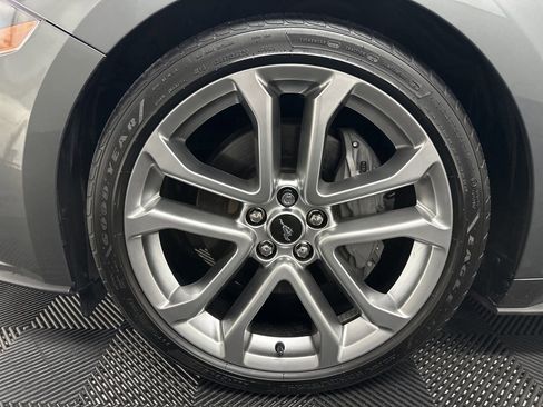 Used 2022 Ford Mustang GT Premium image 39