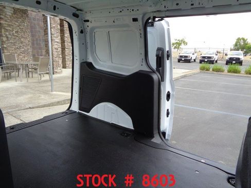 Used 2018 Ford Transit Connect XL FWD image 8