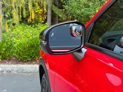 Certified 2025 Honda HR-V Sport image 7