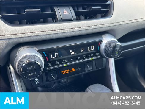 Used 2019 Toyota RAV4 XLE image 33