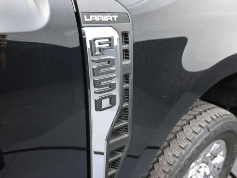 New 2026 Ford F250 Lariat w/ Chrome Package AWD/4WD image 24