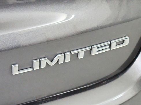 Used 2022 Jeep Compass Limited w/ Elite Group AWD/4WD image 19