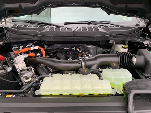 New 2025 Ford F150 XLT w/ Equipment Group 302A MID image 72