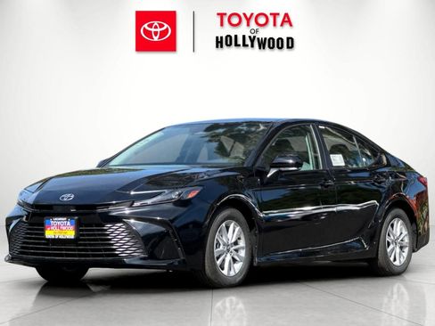 New 2026 Toyota Camry LE FWD image 7
