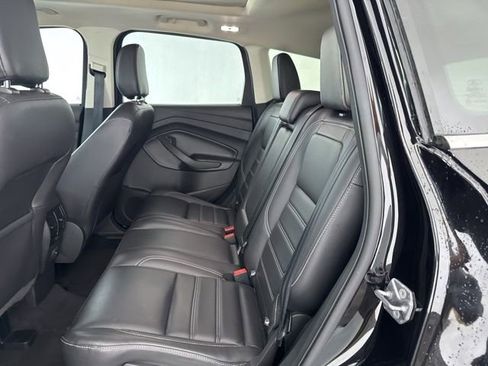 Used 2019 Ford Escape SEL AWD/4WD image 25