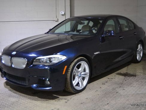 Used 2011 BMW 550i 550i image 2