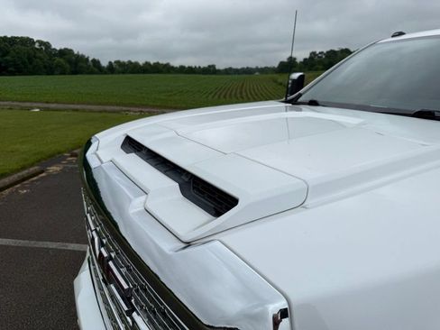 Used 2020 GMC Sierra 2500 Denali w/ Denali Ultimate Package AWD/4WD image 30
