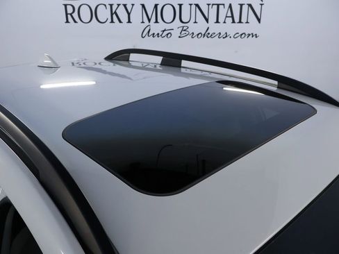 Used 2018 Subaru Crosstrek 2.0i Limited image 12