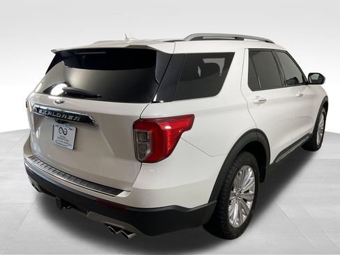 Used 2022 Ford Explorer King Ranch w/ Premium Technology Package AWD/4WD image 9