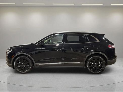 Certified 2023 Lincoln Nautilus Reserve w/ Monochromatic Package image 19