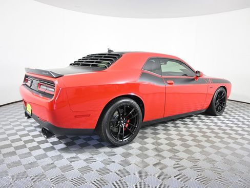 Used 2018 Dodge Challenger T/A RWD image 6