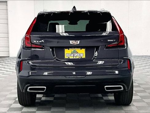 Used 2024 Cadillac XT4 Premium Luxury FWD image 5
