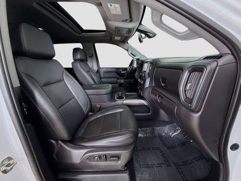 Used 2020 Chevrolet Silverado 1500 LTZ w/ LTZ Premium Package image 30