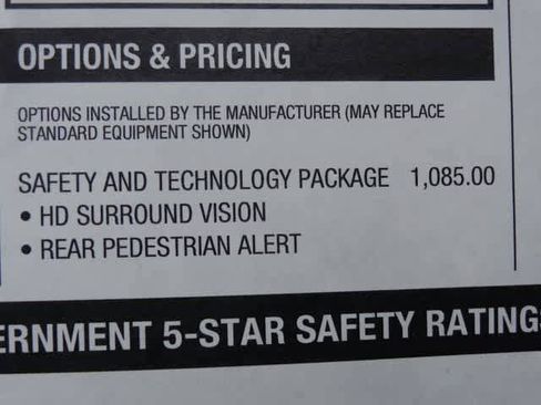 Used 2025 Chevrolet Equinox RS w/ Safety and Technology Package image 34
