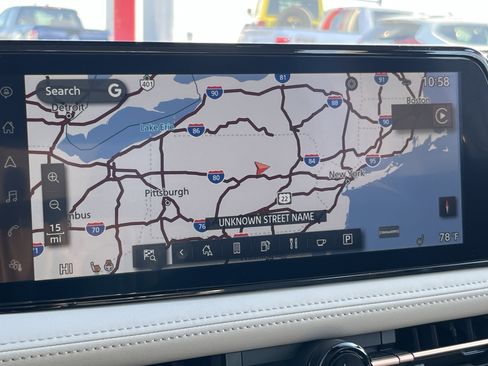 Used 2023 Nissan Ariya AWD image 31