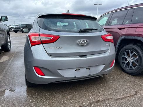 Used 2014 Hyundai Elantra GT w/ Option Group 02 image 16