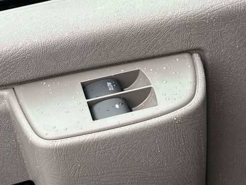 New 2024 Chevrolet Express 3500 w/ Power Convenience Package image 23