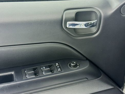 Used 2017 Jeep Compass Sport w/ Power Value Group image 13