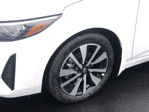 New 2025 Nissan Sentra SV w/ SV Premium Package image 10