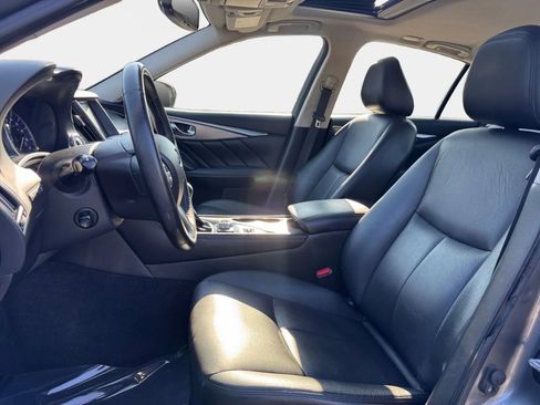 Used 2017 INFINITI Q50 3.0t Premium w/ Driver Assistance Package AWD/4WD image 9