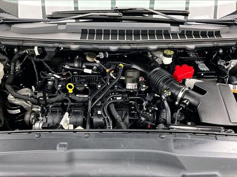 Certified 2022 Ford Edge Titanium w/ Equipment Group 301A AWD/4WD image 10