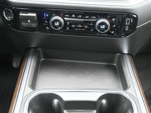 New 2026 Chevrolet Silverado 2500 High Country w/ High Country Premium Package AWD/4WD image 24