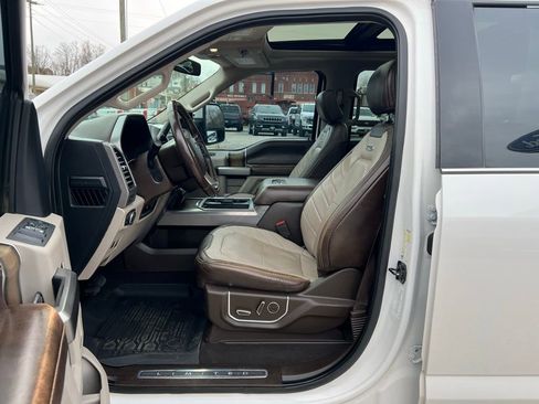 Used 2019 Ford F350 Limited image 14