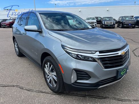 Certified 2024 Chevrolet Equinox LT AWD/4WD image 9