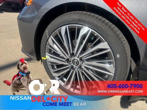 New 2025 Nissan Altima 2.5 SL image 9