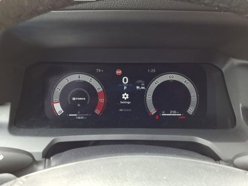 Used 2025 Toyota Tacoma TRD Off-Road image 16