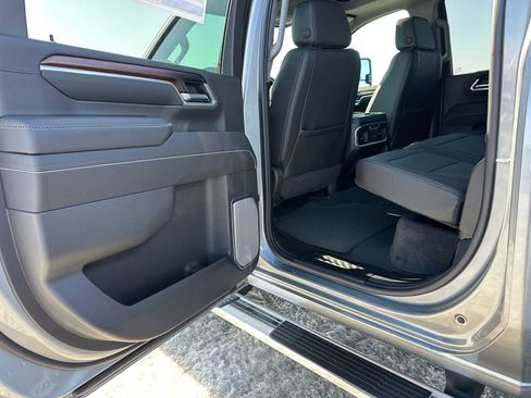 New 2026 GMC Sierra 2500 Denali w/ Technology Package AWD/4WD image 15