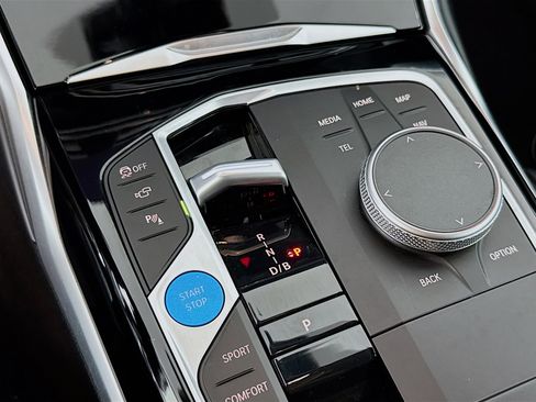 Used 2024 BMW i4 xDrive40i w/ Premium Package image 19