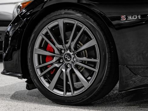 Used 2018 INFINITI Q50 Red Sport 400 w/ Sensory Package (Sport) RWD image 68