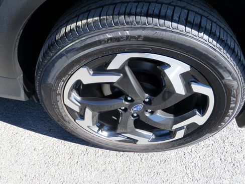 Used 2022 Subaru Crosstrek 2.5i Limited w/ Moonroof Package 1 image 29