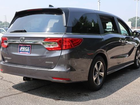 Used 2018 Honda Odyssey Touring image 5