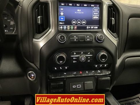 Used 2021 Chevrolet Silverado 2500 LTZ w/ LTZ Plus Package AWD/4WD image 18