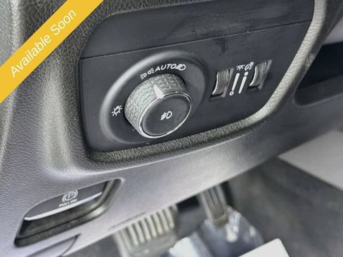 Used 2024 Jeep Grand Cherokee L Limited w/ Luxury Tech Group II AWD/4WD image 10