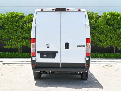 Used 2025 RAM ProMaster 3500 w/ Convenience Group FWD image 5
