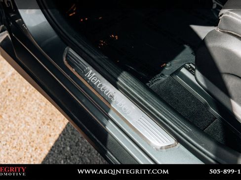 Used 2022 Mercedes-Benz GLC 300 4MATIC image 19