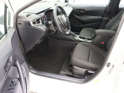 Used 2024 Toyota Corolla LE FWD image 14