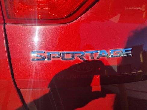 Used 2017 Kia Sportage EX w/ EX Premium Package image 18