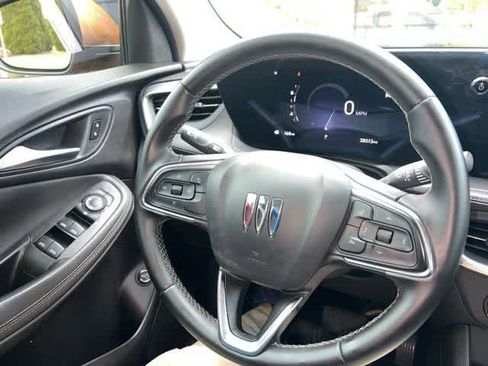 Used 2024 Buick Encore GX Preferred FWD image 14