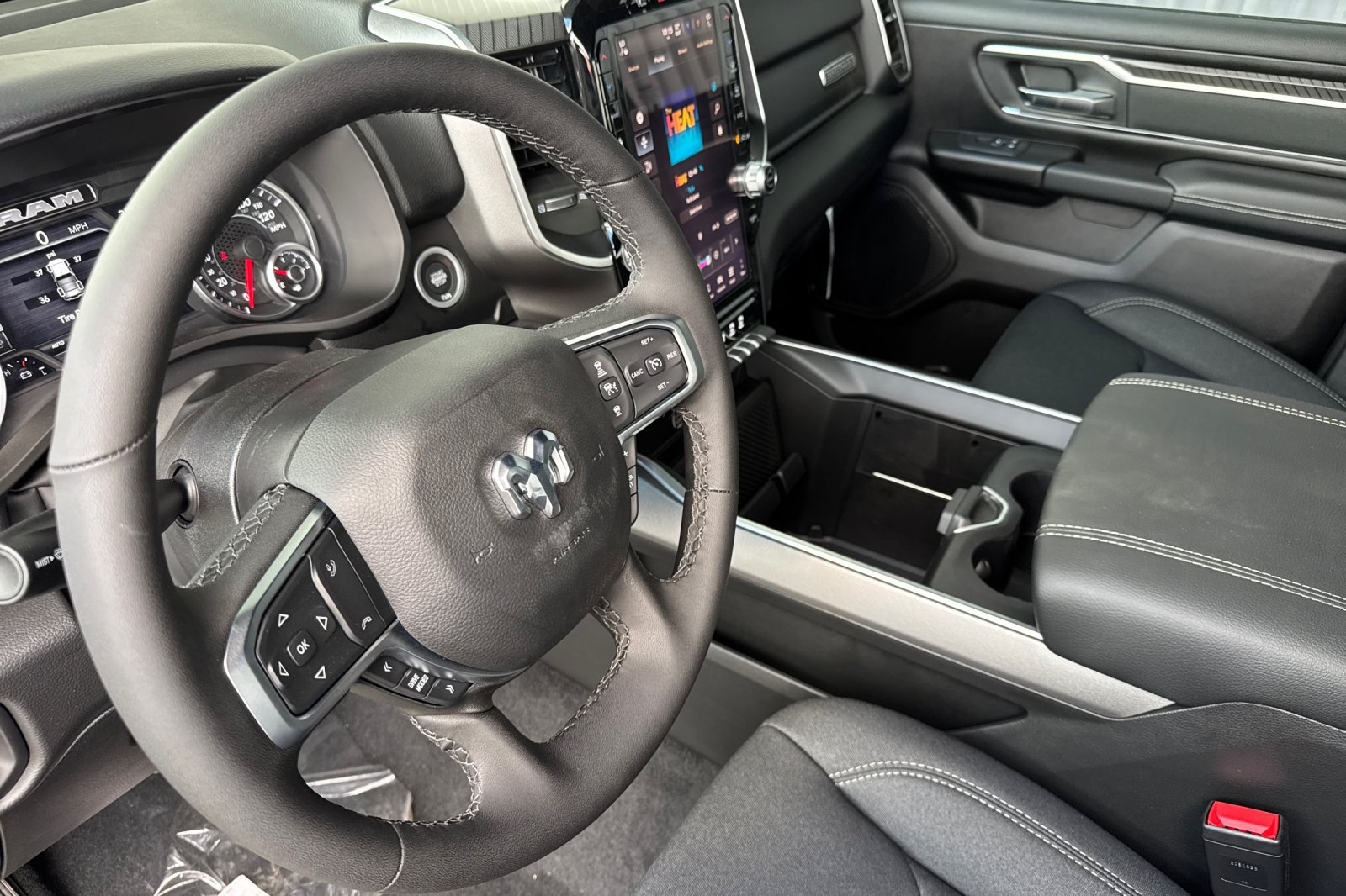 New 2027 RAM 1500 Big Horn AWD/4WD image 9